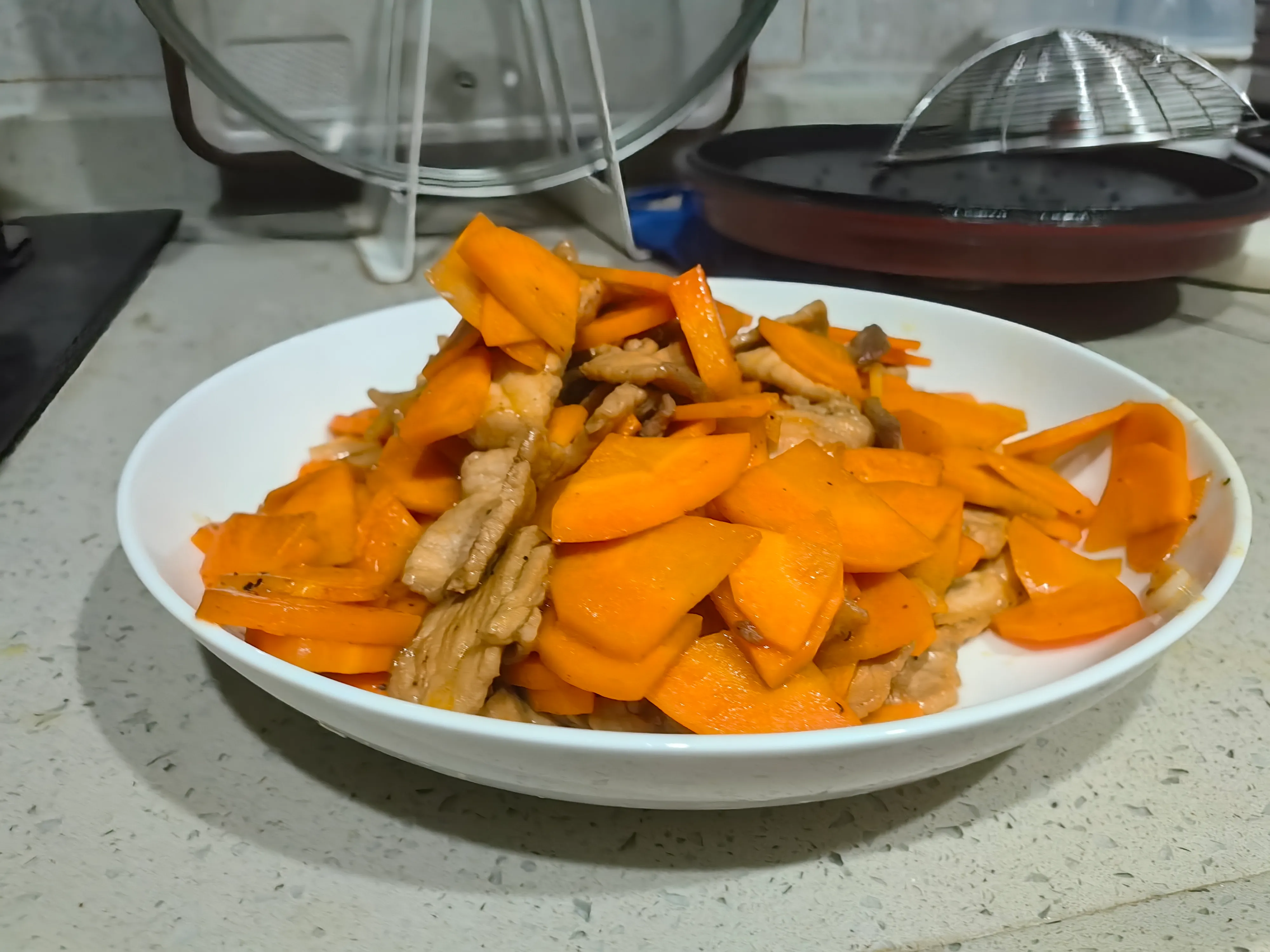 胡萝卜炒肉